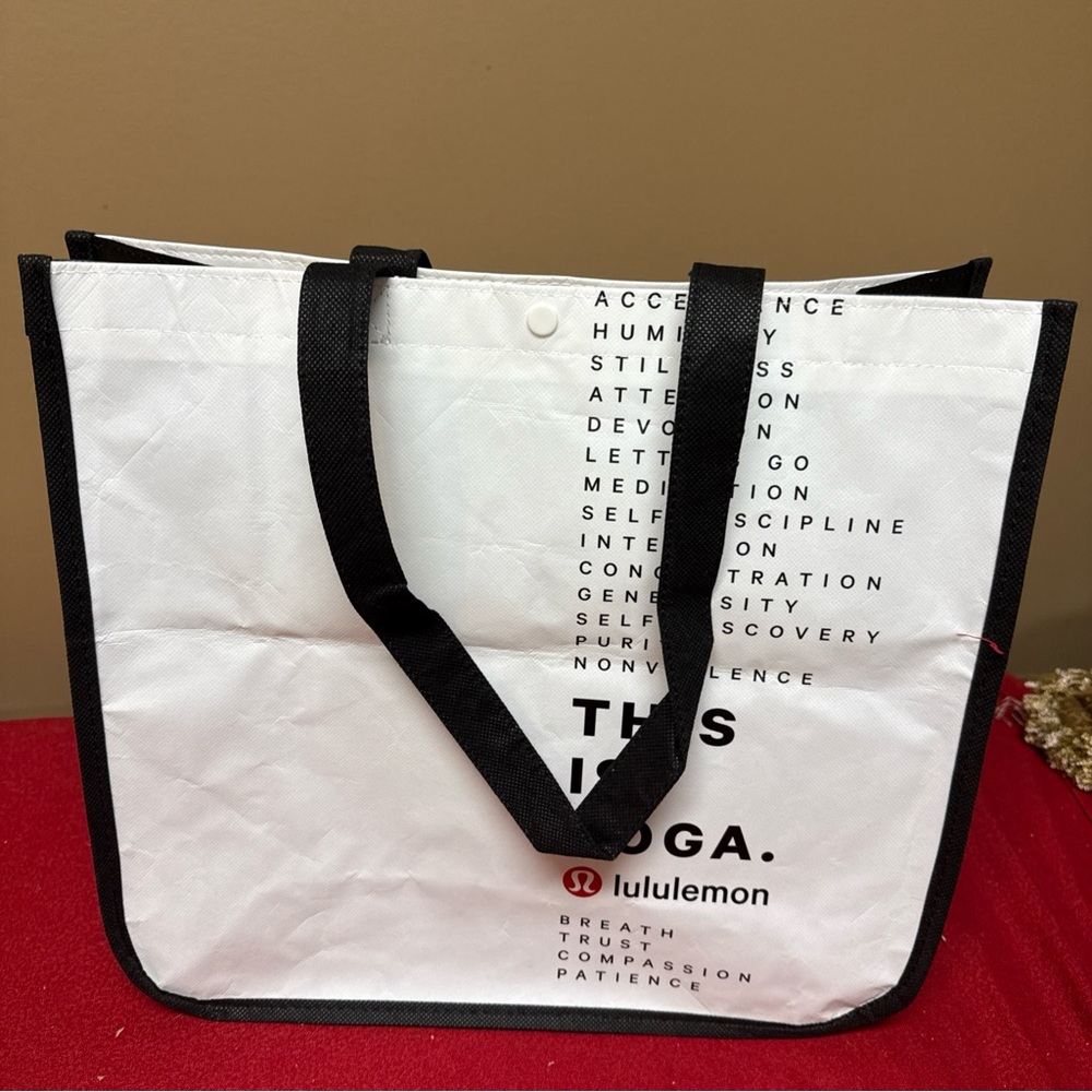 Lululemon Reusable Big Shopping Tote Bag White Black 14”x15”X 6” Snap Closure